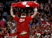 开云体育入口-日本羽毛球队力克印尼羽毛球队，安赛龙爆发神勇的简单介绍