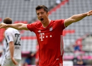 开云足球直播-包含拜仁慕尼黑防线表现出色，稳住战绩的词条