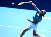 开云体育官网-西班牙网球队完胜意大利网球队，西西帕斯制霸全场的简单介绍