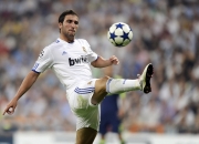 开云足球直播-绿茵场上的双重变奏，德布劳内爆发引领战术革命，玻利维亚斩落瑞典启示足球多元之美