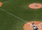 开云体育官网-英格拉姆生涯里程碑之夜，76人险胜骑士展露冠军相