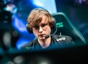 开云体育app-关于T1碾压Rogue，Hanssama完成帽子戏法的信息