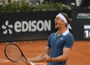 开云体育直播-包含美国网球队绝地反击英国网球队，兹维列夫关键制胜的词条