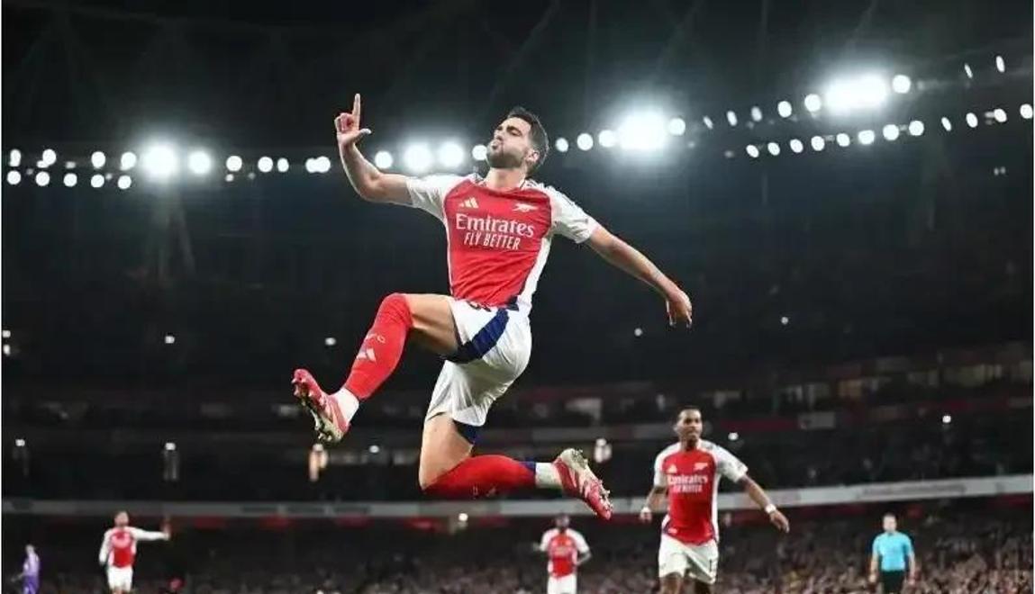 关于皇马强势阿森纳，阿尔巴高光表现的信息