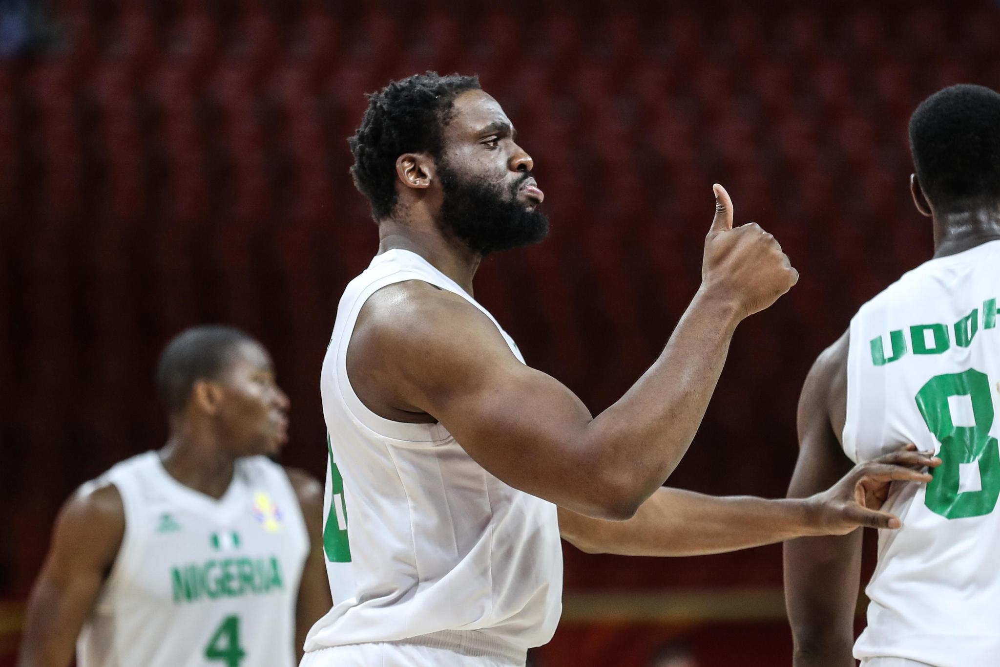 尼日利亚男篮险胜中国男篮，麦科勒姆高光表现