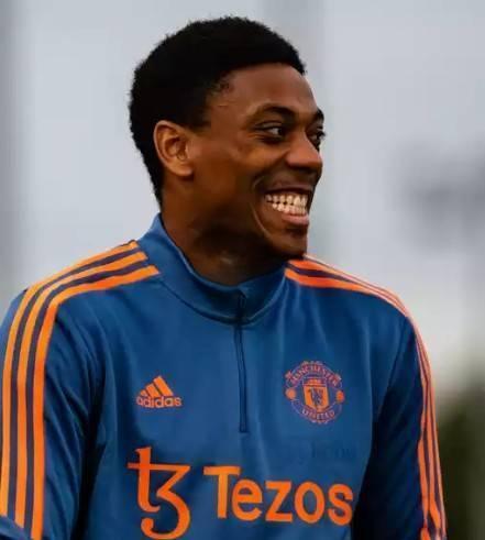 丹麦强势罗马,马夏尔惊艳世界 丹麦强势罗马,马夏尔惊艳世界