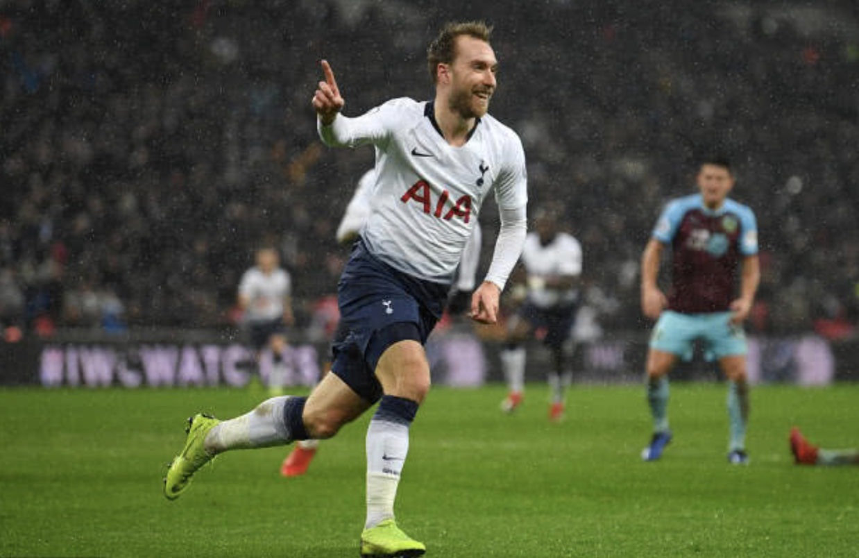 巴黎FC主场大胜阿尔勒,领跑积分榜 巴黎FC主场大胜阿尔勒,领跑积分榜