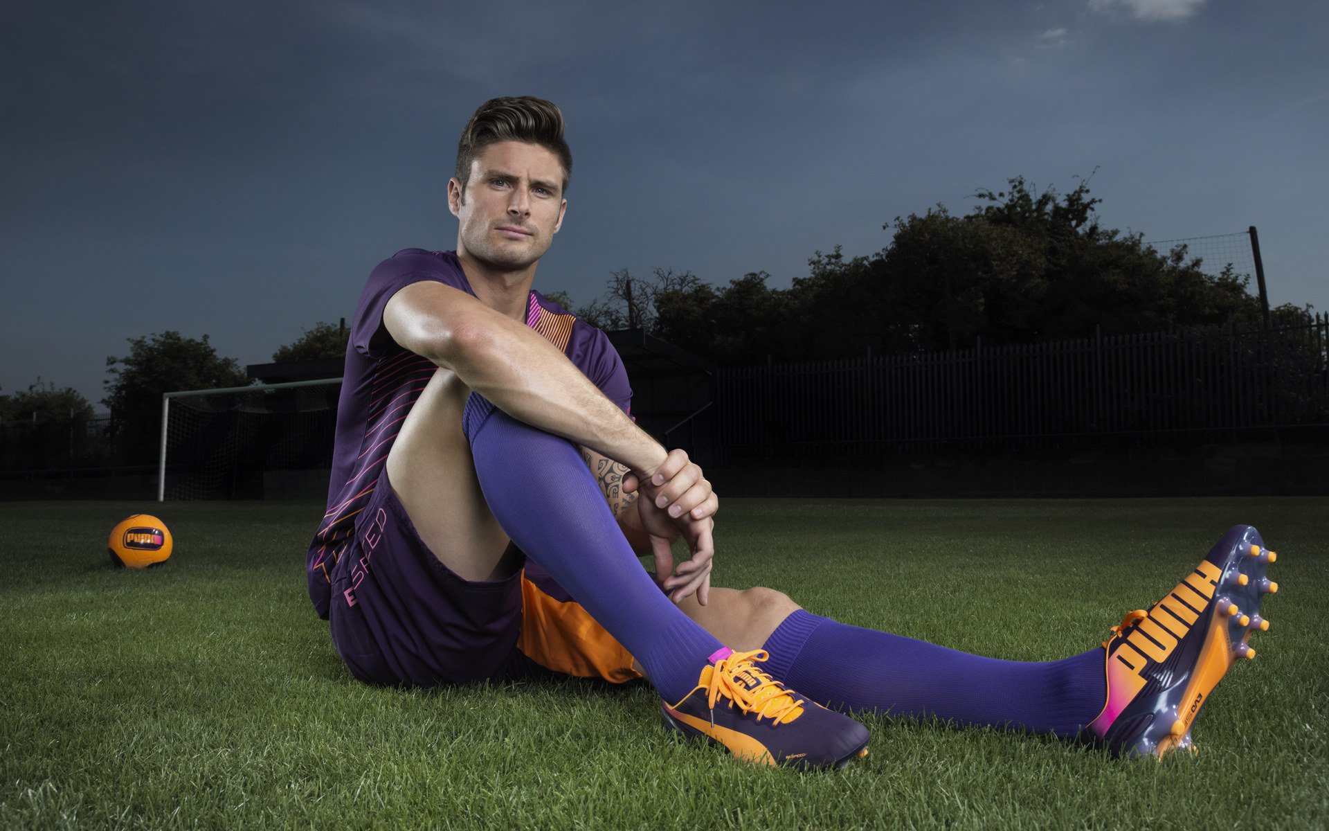 总决赛之夜，卡马文加攻防两端统治球场